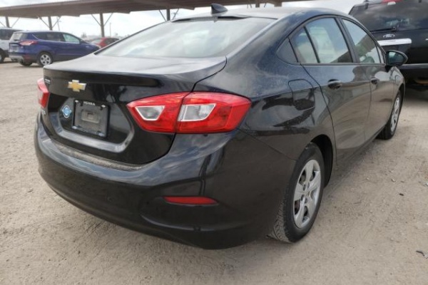 фото Chevrolet Cruze LT