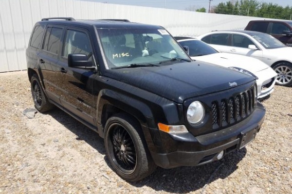 фото Jeep Patriot SPORT