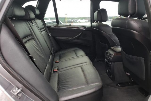 фото BMW X5 XDRIVE35I