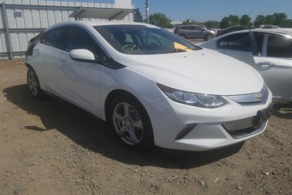 фото Chevrolet Volt LT