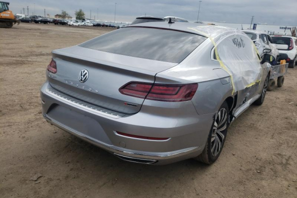 фото Volkswagen ARTEON SEL