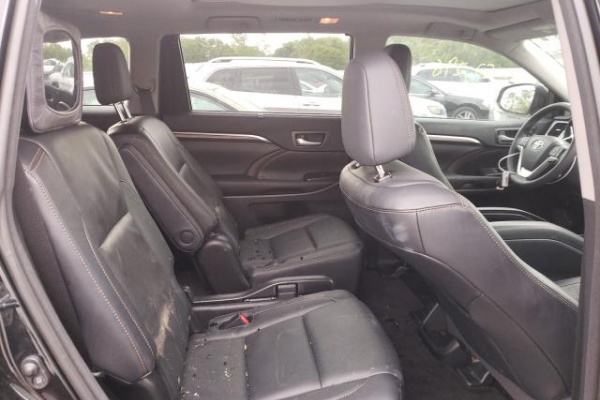 фото Toyota HIGHLANDER LIMITED