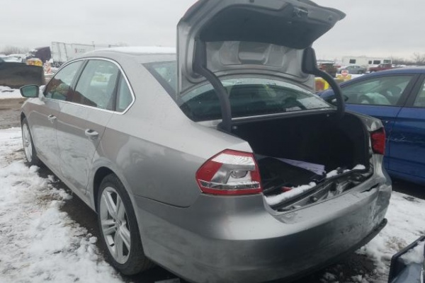 фото Volkswagen Passat Se