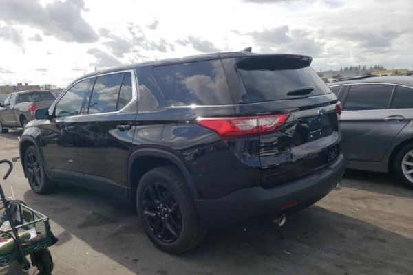 фото Chevrolet Traverse LS