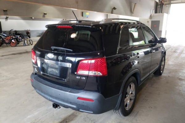 фото Kia SORENTO EX