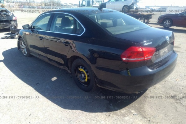 фото Volkswagen Passat SE