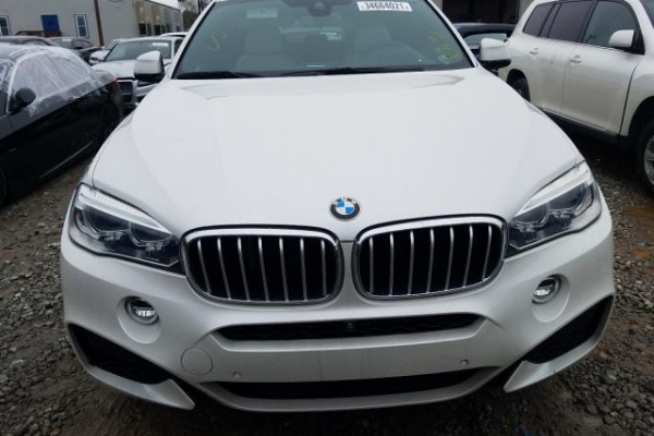 фото BMW X6 XDRIVE50I