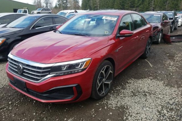 фото Volkswagen Passat R-LINE