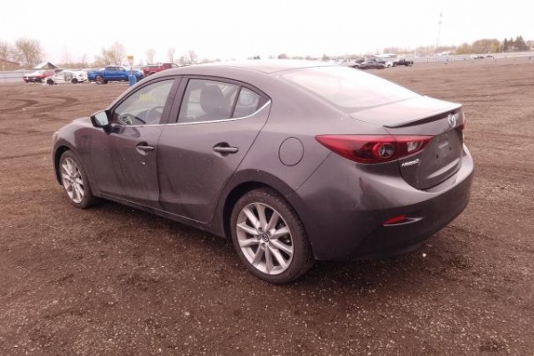 фото Mazda 3 GRAND TOURING