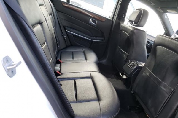 фото Mercedes-Benz E 350