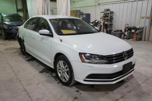 фото Volkswagen Jetta S