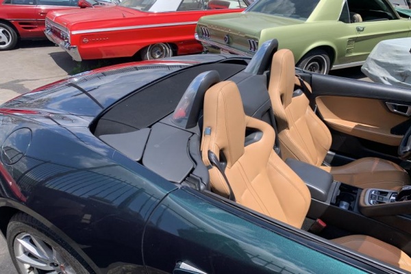 фото Jaguar F-Type