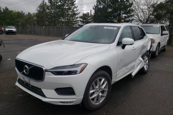 фото Volvo XC60 T6