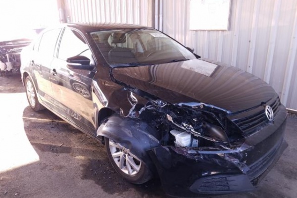 фото Volkswagen Jetta SE