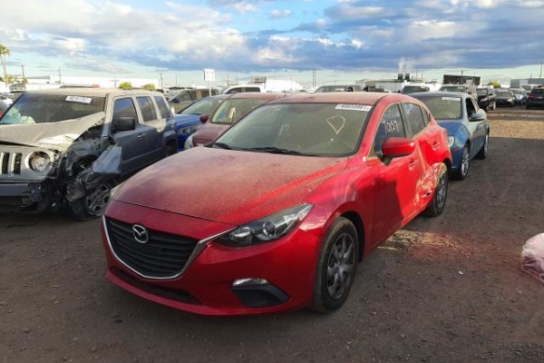 фото Mazda 3 SPORT