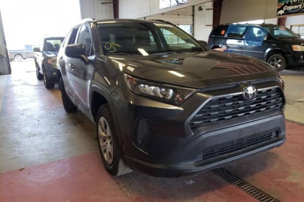 фото Toyota RAV4 LE