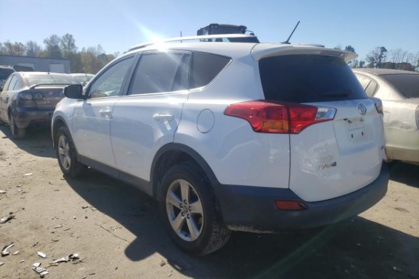 фото Toyota RAV4 XLE