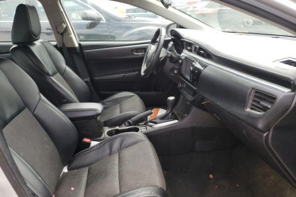 фото Toyota COROLLA L