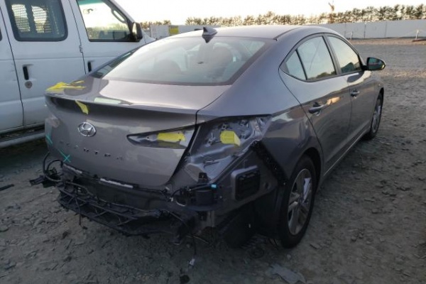 фото Hyundai Elantra SEL