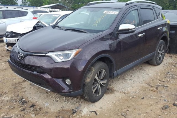 фото Toyota RAV4 XLE