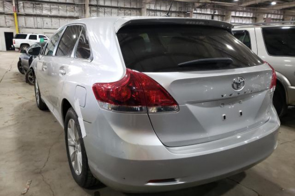 фото TOYOTA VENZA