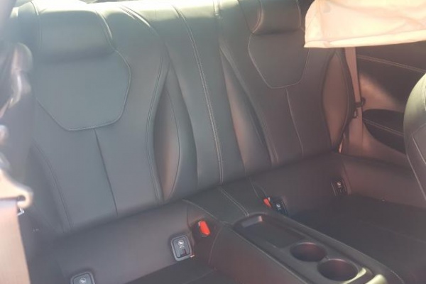 фото Infiniti Q60 LUXE 300