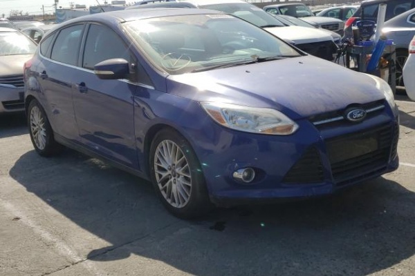фото Ford Focus SE