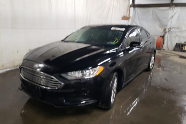 фото Ford Fusion SE