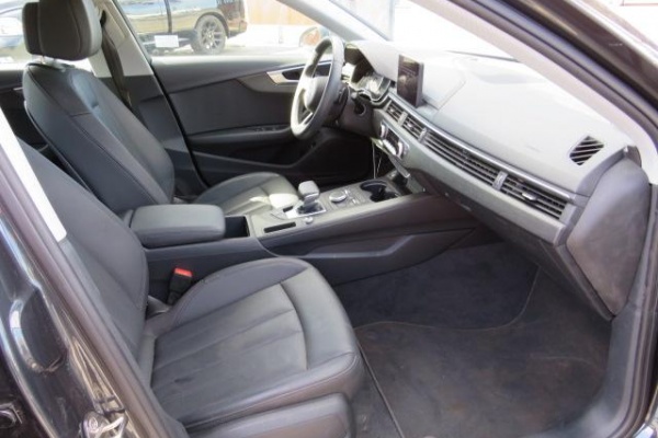 фото Audi A4 Premium Plus