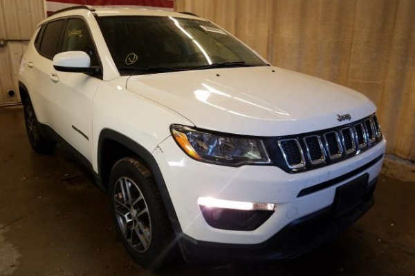 фото Jeep Compass LATITUDE