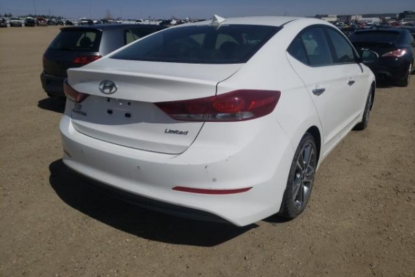 фото Hyundai Elantra SEL