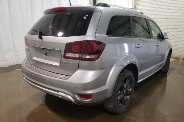 фото Dodge JOURNEY CROSSROAD
