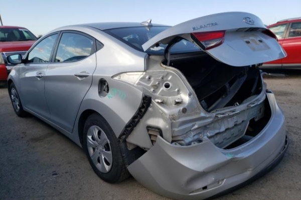 фото Hyundai Elantra SE