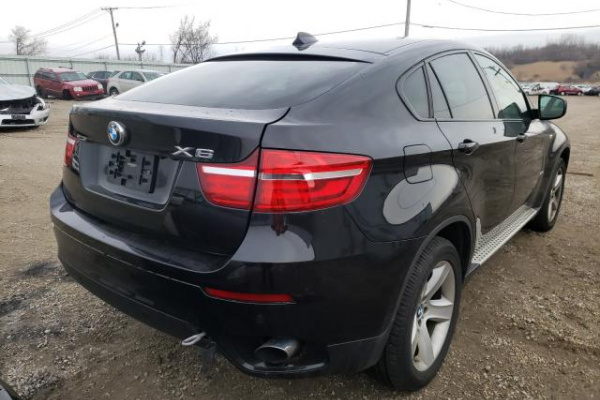 фото BMW X6 SDRIVE 40I
