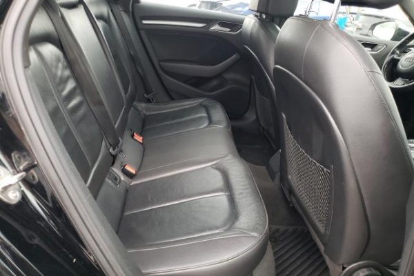 фото Audi A3 Premium