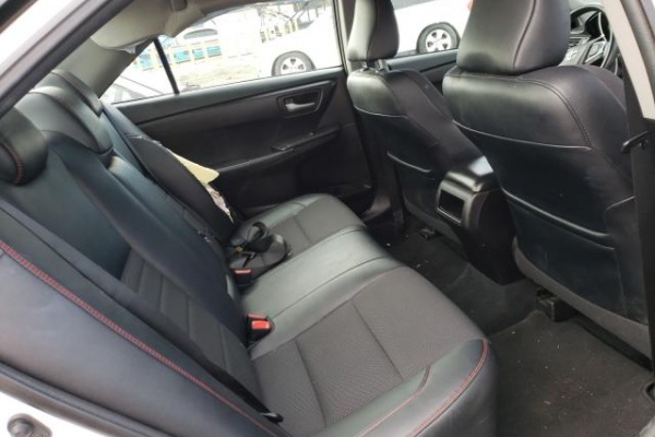 фото Toyota Camry LE