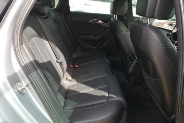 фото Audi A6 Premium