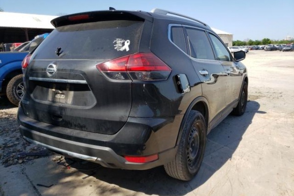 фото Nissan ROGUE S