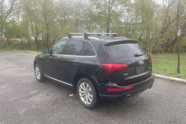 фото Audi Q5 PREMIUM