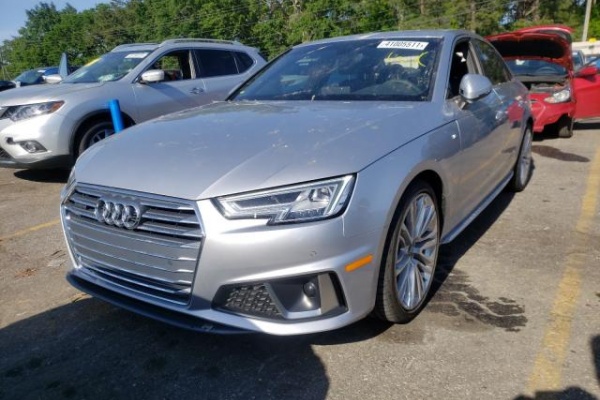 фото Audi A4 Premium Plus